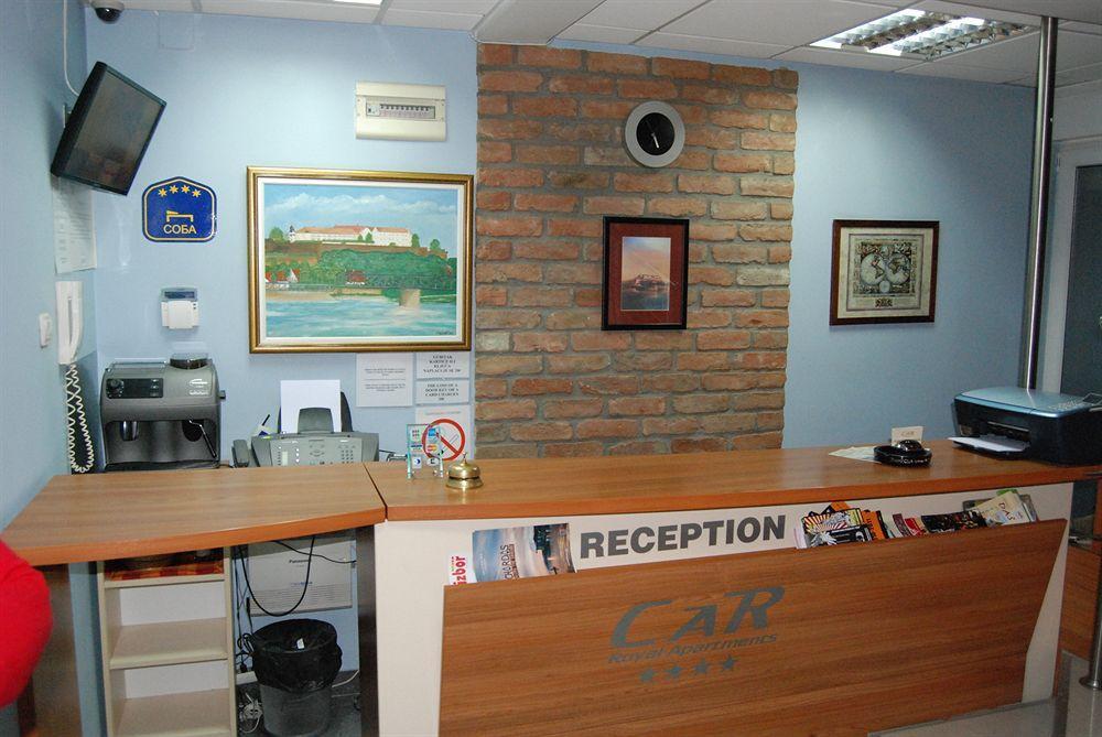 Car Royal Apartments And Rooms Novi Sad Quarto foto