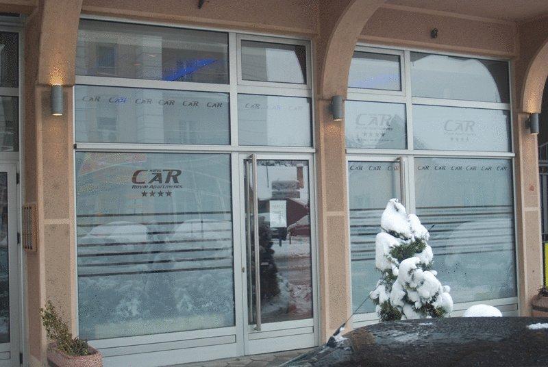 Car Royal Apartments And Rooms Novi Sad Exterior foto